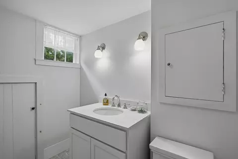 236 Mendon St, Upton, MA 01568 photo 26