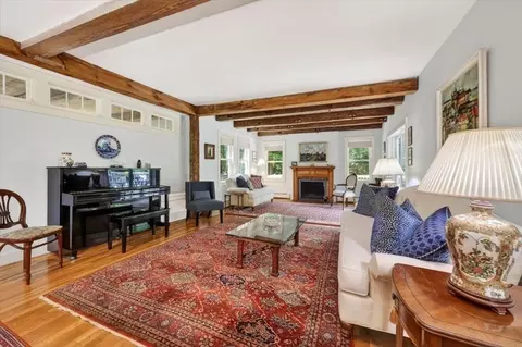 Living - 136 S Pleasant, Hingham, MA 02043 photo 3 of 4