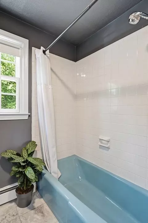 Bath - 64 Senator St, Springfield, MA 01129 photo 4 of 4