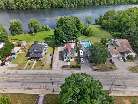View/Area - 524 Lowell St, Methuen, MA 01844 photo 2 of 4
