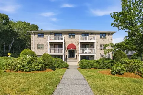 6 Kenmar Dr #4, Billerica, MA 01821