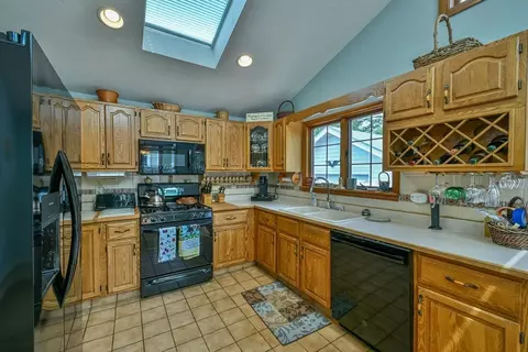 246 Manning St, Needham, MA 02492 photo 19