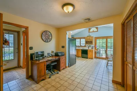 246 Manning St, Needham, MA 02492 photo 21