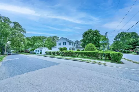 246 Manning St, Needham, MA 02492 photo 6