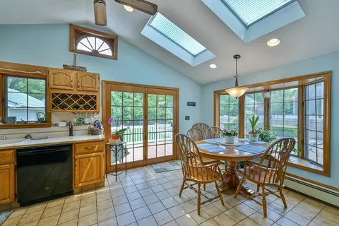 246 Manning St, Needham, MA 02492 photo 12