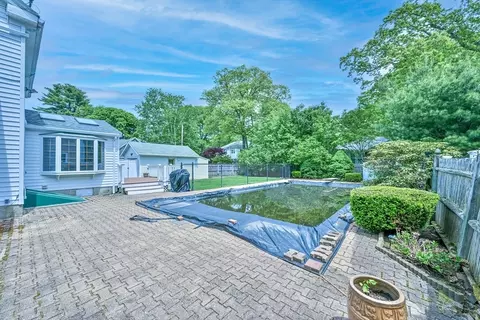 246 Manning St, Needham, MA 02492 photo 8