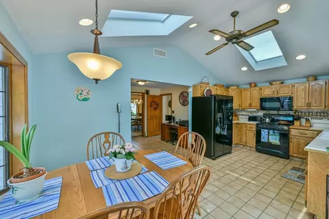 246 Manning St, Needham, MA 02492 photo 14
