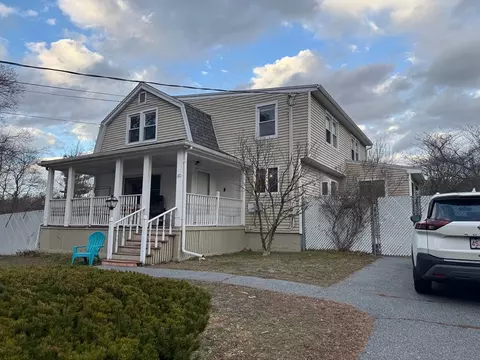 80 High St, Wilmington, MA 01887