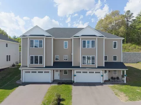 27 Pouts Ln #27, Uxbridge, MA 01569