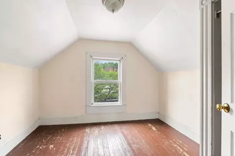 Bedroom - 1205 Massachusetts Ave, Arlington, MA 02476 photo 2 of 3