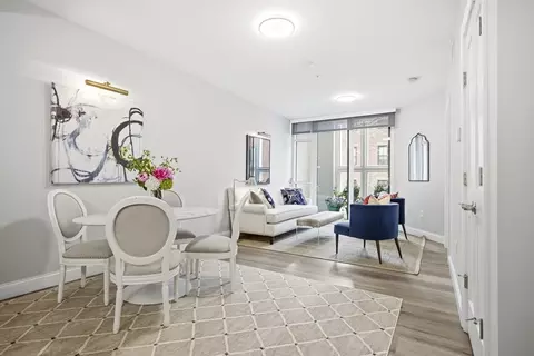 771 Harrison Ave #303, Boston, MA 02118