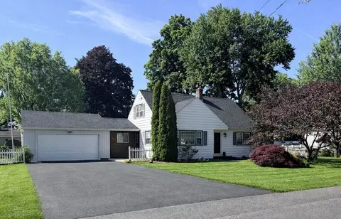 69 Lealand Ave, Agawam, MA 01001