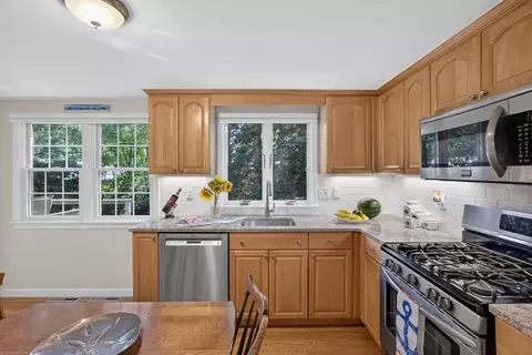 15 Brezner Ln, Centerville, MA 02632 photo 14