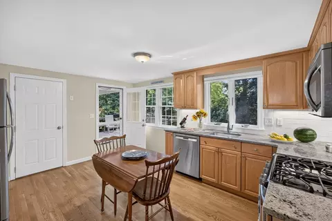 15 Brezner Ln, Centerville, MA 02632 photo 13
