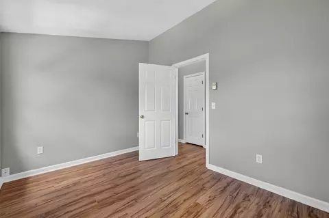 156 Pilgrim Ave, Worcester, MA 01604 photo 12