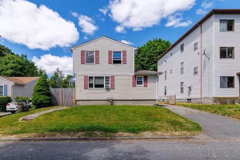 156 Pilgrim Ave, Worcester, MA 01604