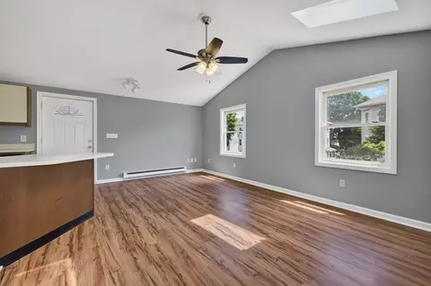 156 Pilgrim Ave, Worcester, MA 01604 photo 4