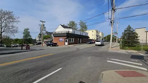 46 Howard St, Lowell, MA 01851