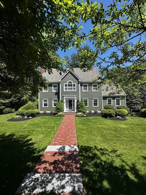 Exterior - 8 Sergeant Roode Ln, Middleton, MA 01949 photo 1 of 7