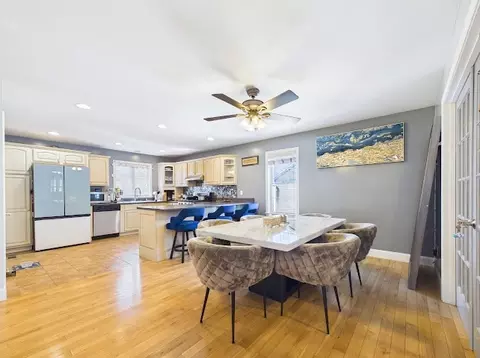 Dining - 19 Abington Ln, Fall River, MA 02721 photo 2 of 3