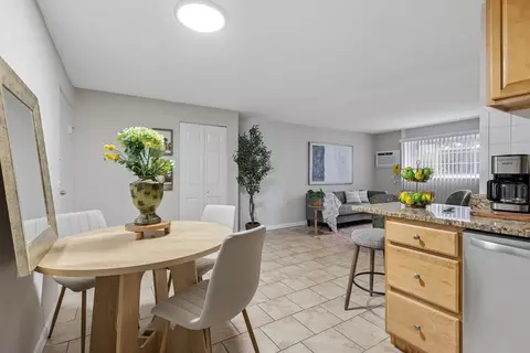 Dining - 15 Staples Ave #12, Everett, MA 02149 photo 2 of 2
