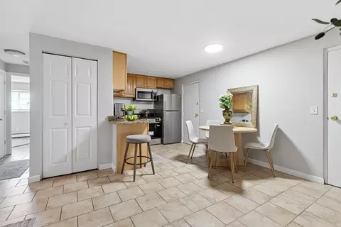 Dining - 15 Staples Ave #12, Everett, MA 02149 photo 1 of 2