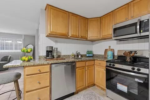 Kitchen - 15 Staples Ave #12, Everett, MA 02149 photo 1 of 1