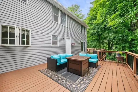 10 Grandview Rd, Reading, MA 01867 photo 6