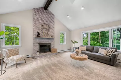 10 Grandview Rd, Reading, MA 01867 photo 16