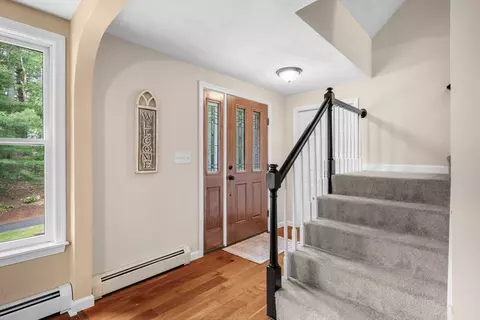10 Grandview Rd, Reading, MA 01867 photo 8