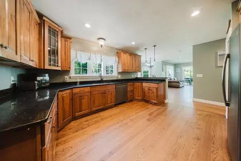 149 Taylor St, Granby, MA 01033 photo 10