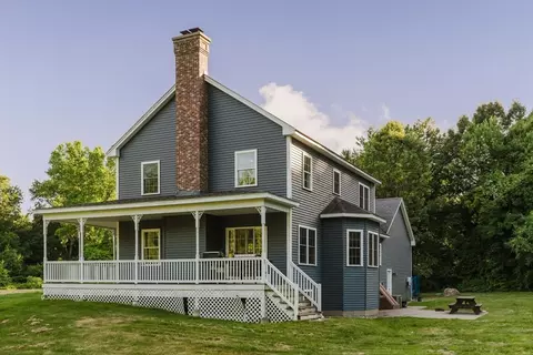 149 Taylor St, Granby, MA 01033 photo 4