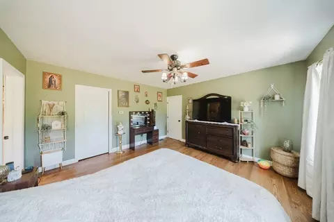 149 Taylor St, Granby, MA 01033 photo 18