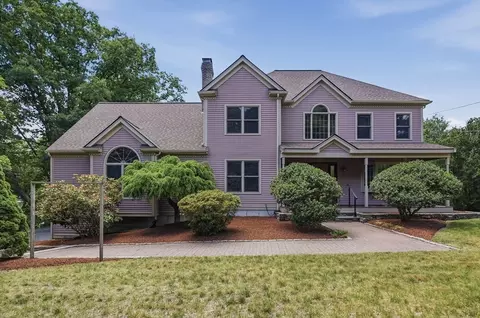 45 Mendon St, Upton, MA 01568