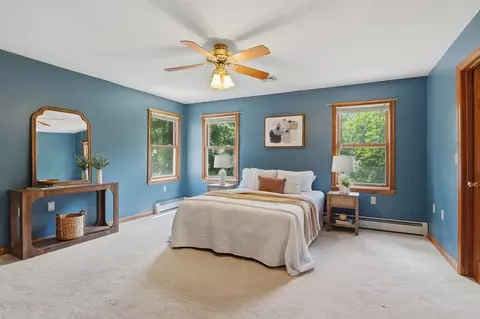 Bedroom - 45 Mendon St, Upton, MA 01568 photo 5 of 7