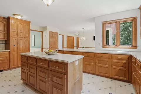 Kitchen - 45 Mendon St, Upton, MA 01568 photo 3 of 4