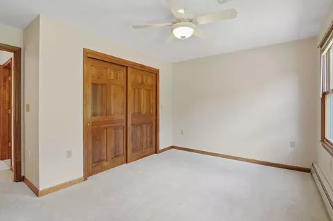 Bedroom - 45 Mendon St, Upton, MA 01568 photo 2 of 7