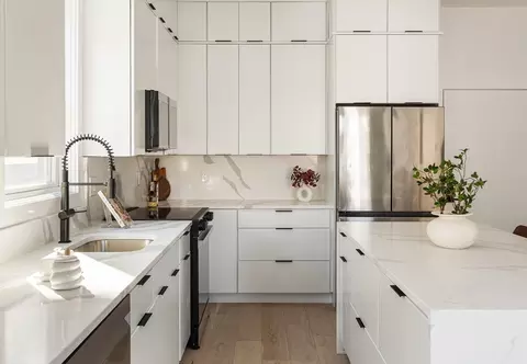 140 Shirley St #320, Winthrop, MA 02152