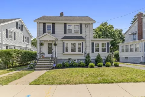 18 Roberts Rd, Medford, MA 02155