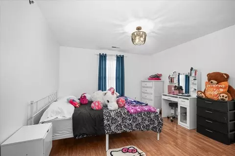 Bedroom - 1 Hatfield St #7, Worcester, MA 01604 photo 4 of 7