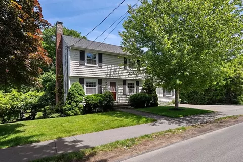30 School St, Milton, MA 02186