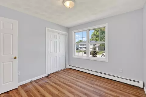Bedroom - 3 Oak Leaf Cir, Worcester, MA 01603 photo 2 of 4