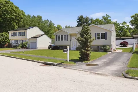 View/Area - 3 Oak Leaf Cir, Worcester, MA 01603 photo 1 of 1