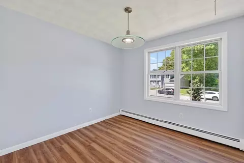 Other - 3 Oak Leaf Cir, Worcester, MA 01603 photo 3 of 4