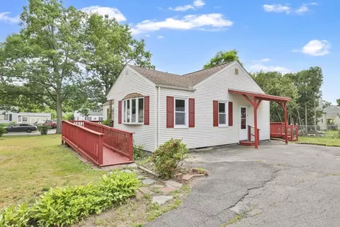232 Almira Rd, Springfield, MA 01119 photo 2