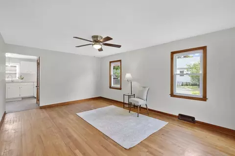232 Almira Rd, Springfield, MA 01119 photo 12