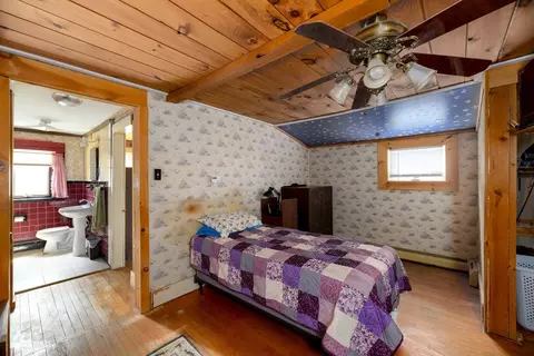 132 Eagle St, Ware, MA 01082 photo 9