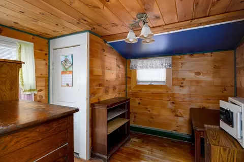 132 Eagle St, Ware, MA 01082 photo 7