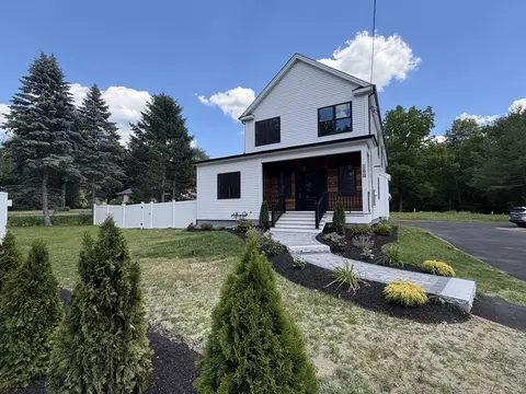1172 Washington St, Holliston, MA 01746