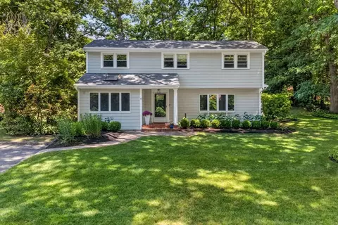 5 Holbrook, Wayland, MA 01778